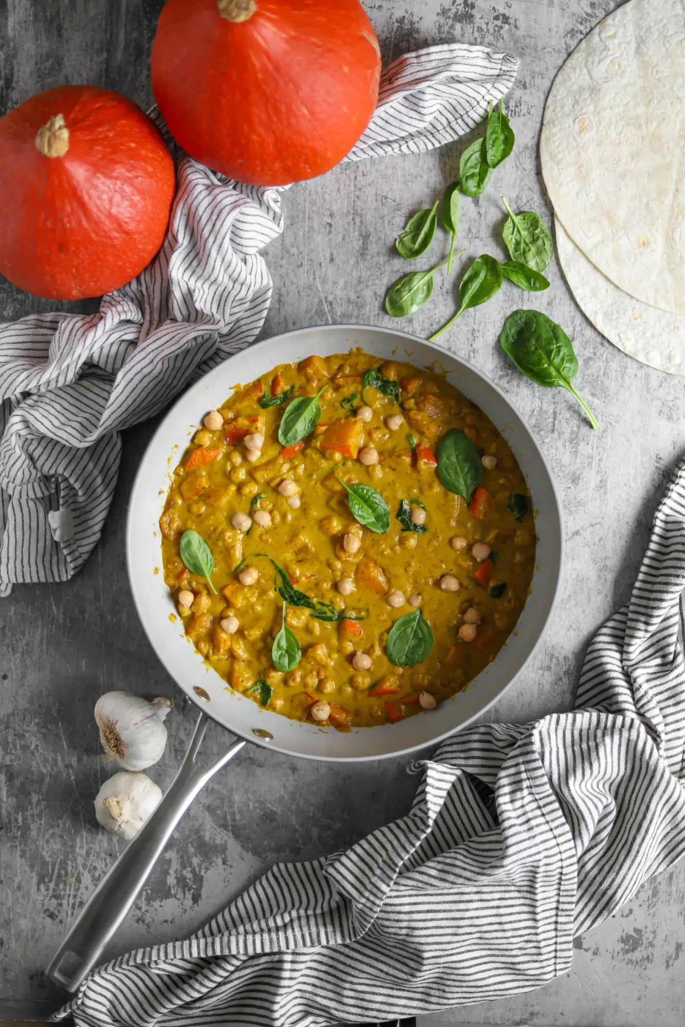 Dýňové curry Muaruskaveg