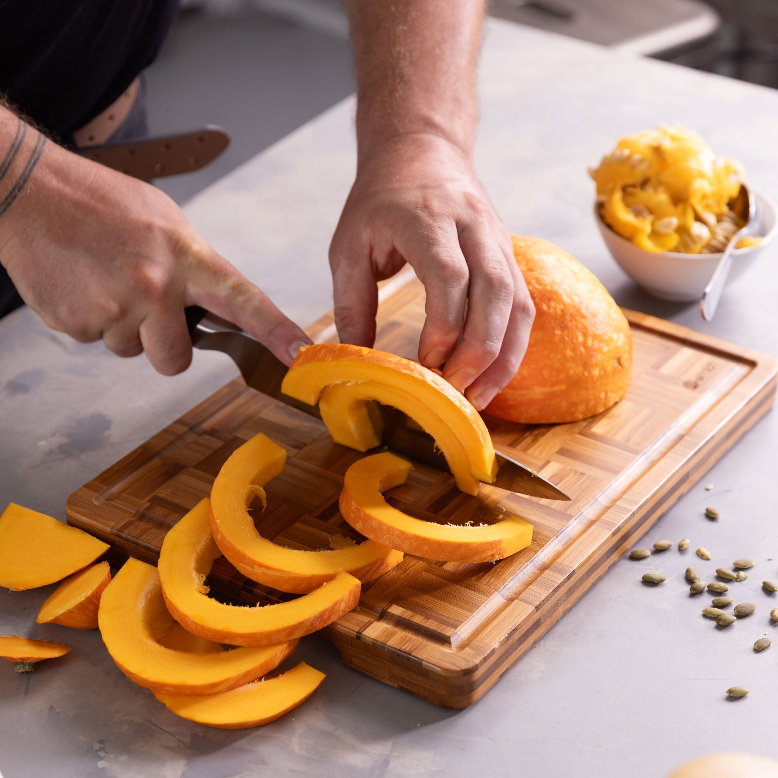 Bambusové krájecí prkénko - střední - střední - Prkénka